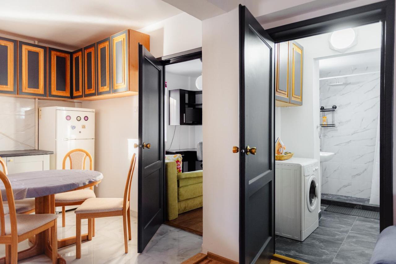 Promenada Old Town Apartment Bucureşti Exterior foto